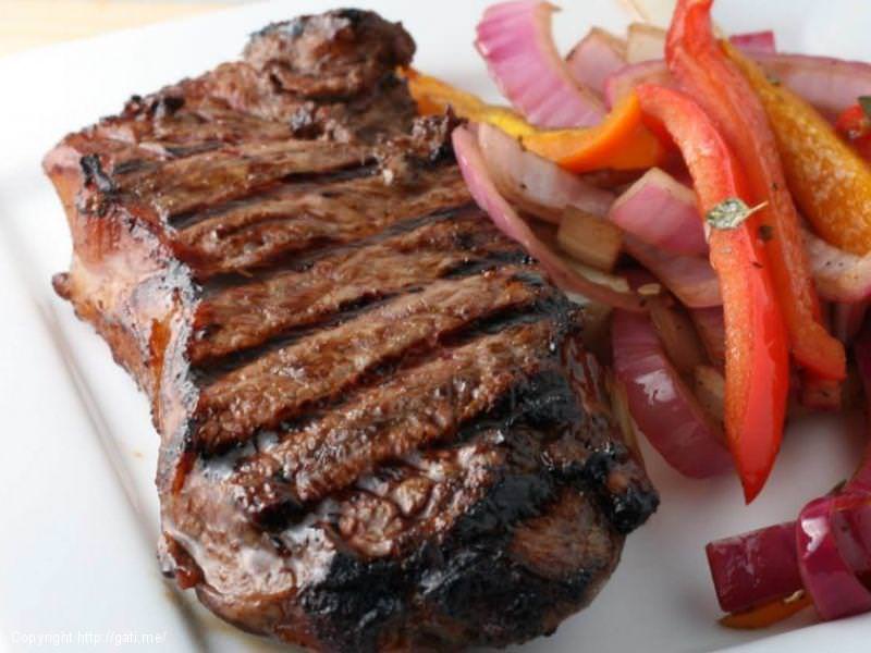 Si te gatuajme Bifteket?