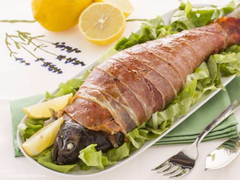 Trofte e mbeshtjelle me Proshute