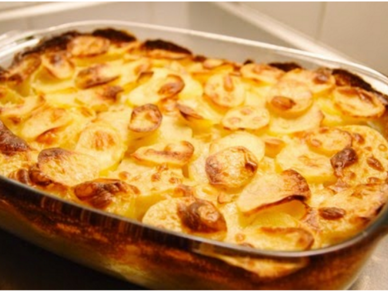 Patate me pana ne furre