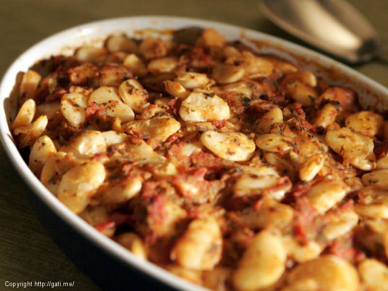 Pllaqi me domate e qepe te njoma